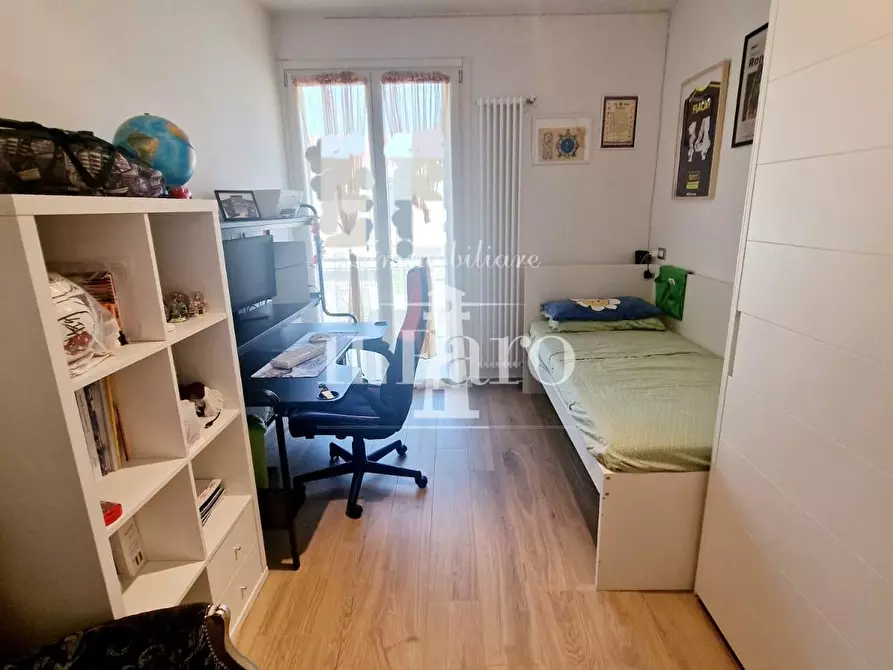 Immagine 40 di Villetta a schiera in vendita  a Campi Bisenzio