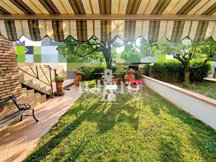 Immagine 7 di Villetta a schiera in vendita  a Campi Bisenzio