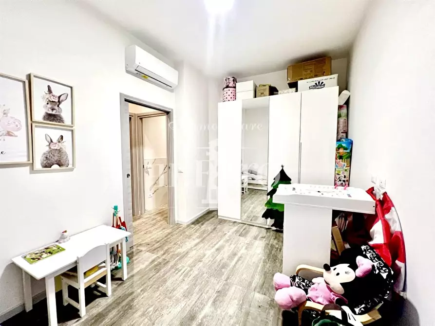 Immagine 10 di Appartamento in vendita  a Campi Bisenzio