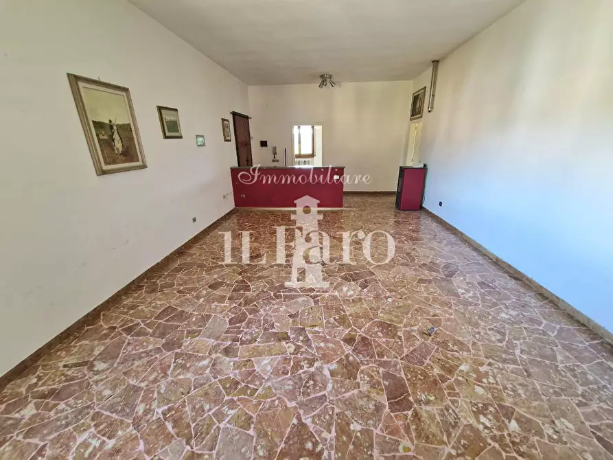 Immagine 2 di Appartamento in vendita  a Campi Bisenzio