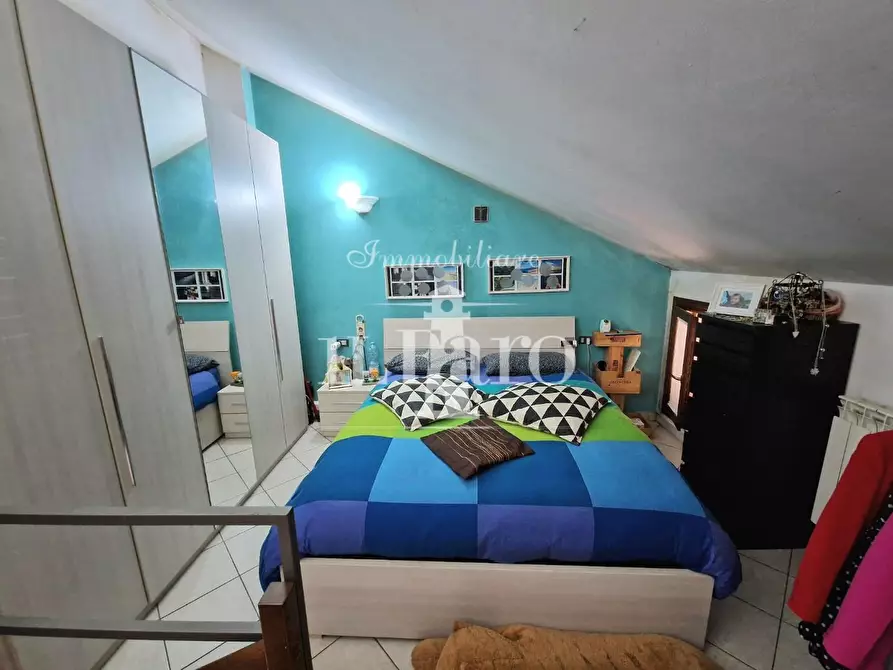 Immagine 8 di Appartamento in vendita  a Campi Bisenzio