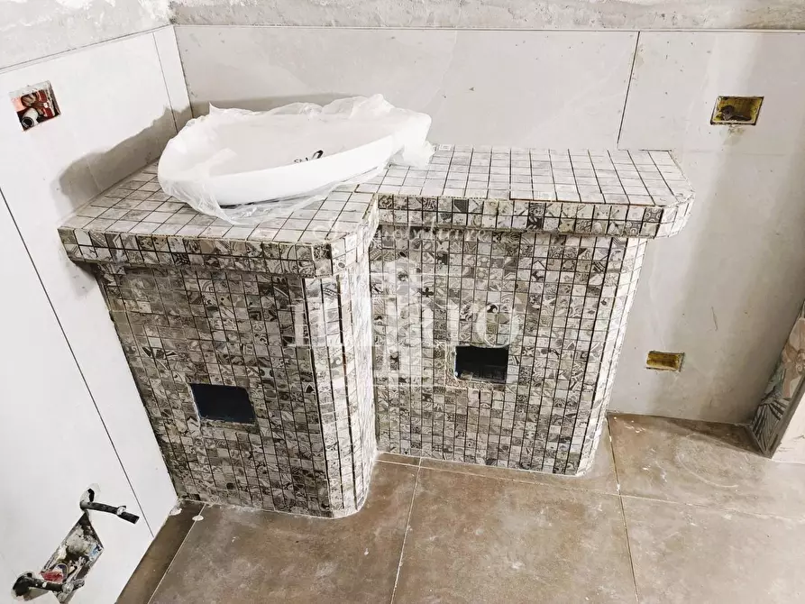 Immagine 5 di Appartamento in vendita  a Signa