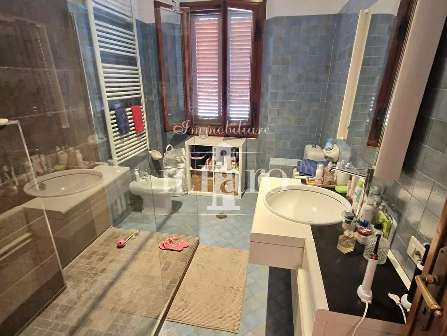 Immagine 23 di Terratetto in vendita  a Campi Bisenzio