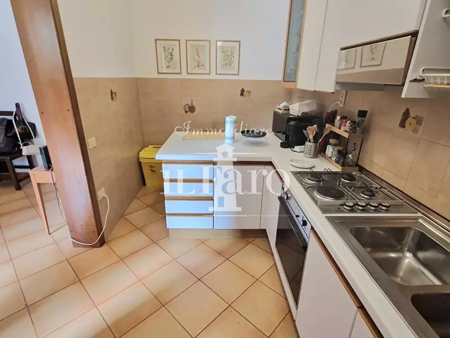 Immagine 5 di Terratetto in vendita  a Campi Bisenzio