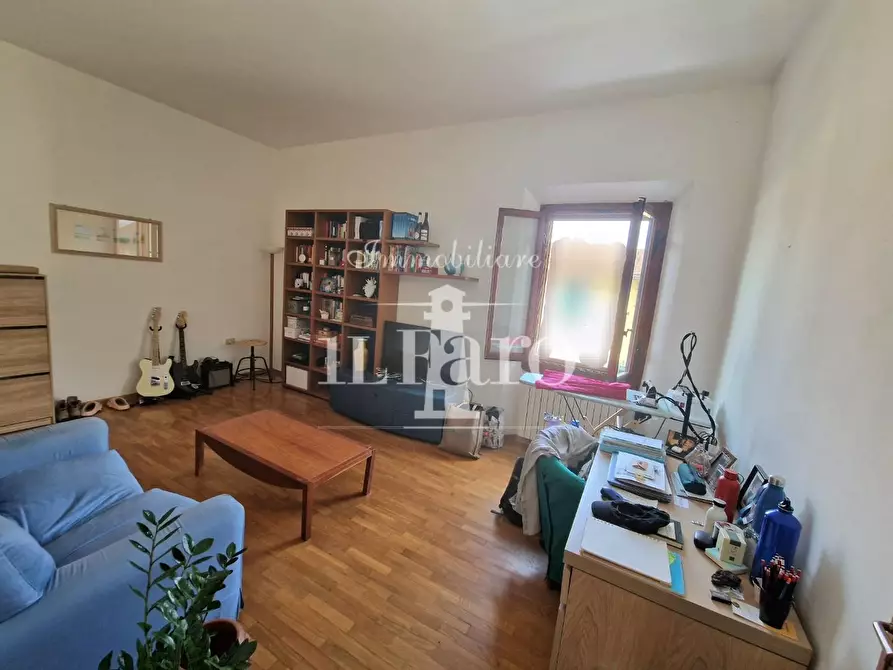 Immagine 11 di Terratetto in vendita  a Campi Bisenzio