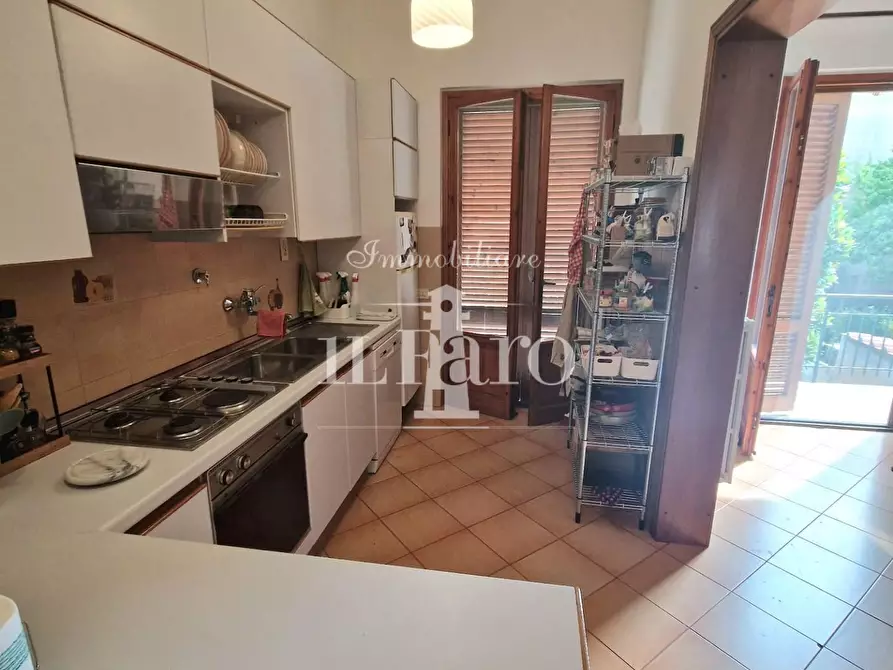 Immagine 7 di Terratetto in vendita  a Campi Bisenzio