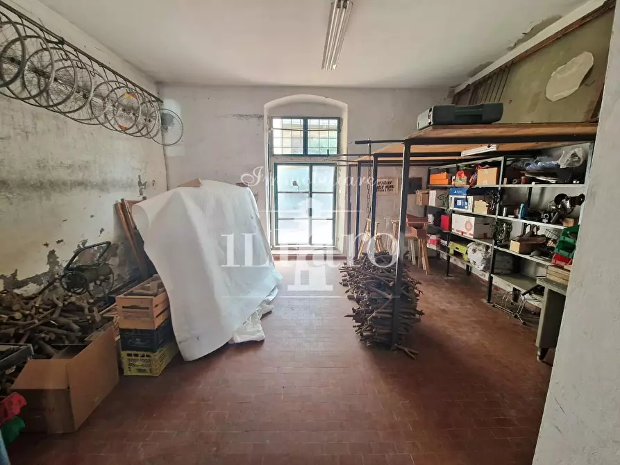 Immagine 38 di Terratetto in vendita  a Campi Bisenzio