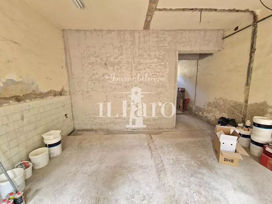 Immagine 27 di Terratetto in vendita  a Campi Bisenzio