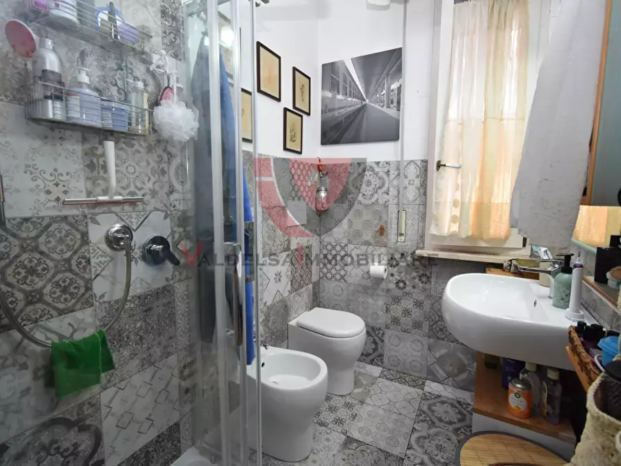 Immagine 24 di Appartamento in vendita  a Colle Di Val D'elsa