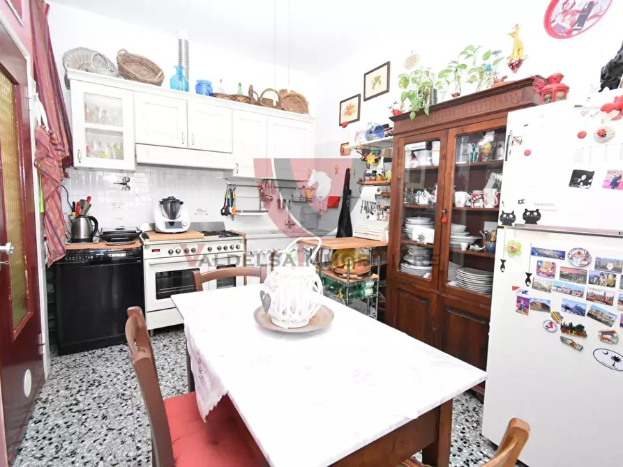 Immagine 9 di Appartamento in vendita  a Colle Di Val D'elsa