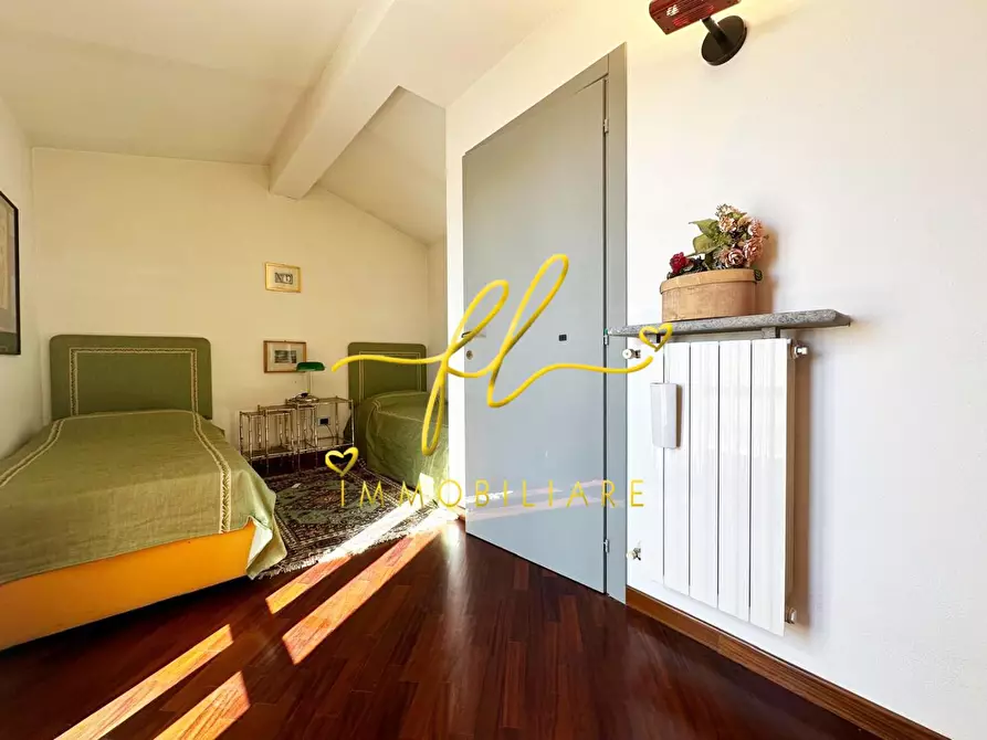 Immagine 20 di Appartamento in vendita  a Cecina