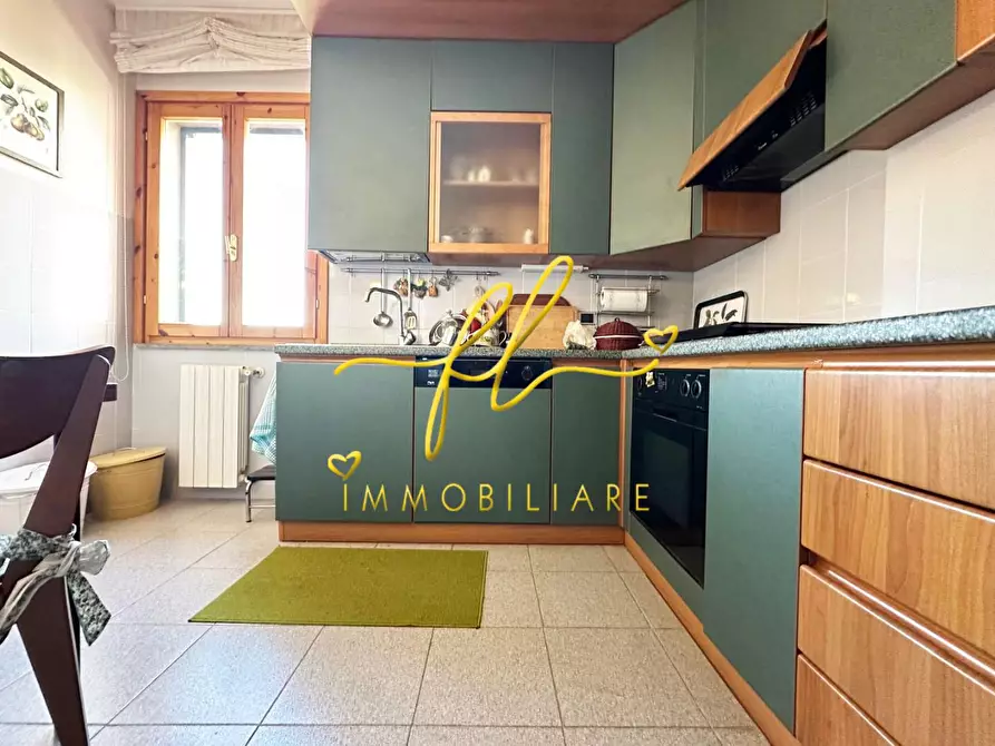 Immagine 6 di Appartamento in vendita  a Cecina