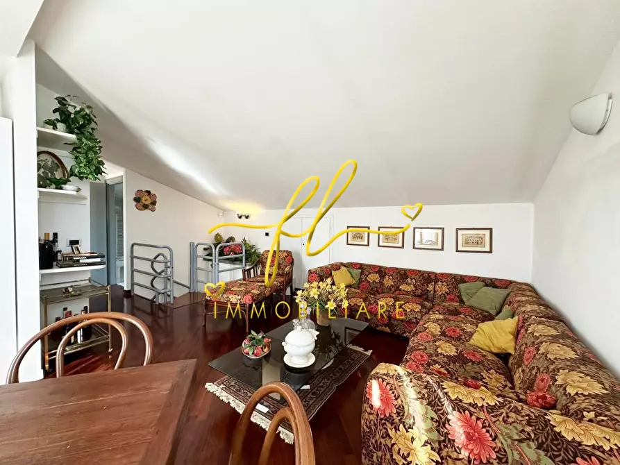 Immagine 15 di Appartamento in vendita  a Cecina