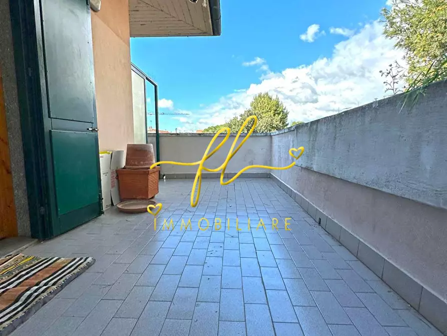 Immagine 18 di Appartamento in vendita  a Cecina