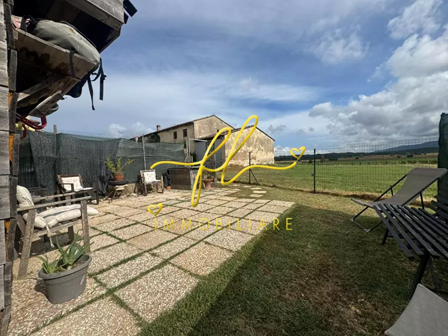 Immagine 28 di Appartamento in vendita  a Collesalvetti