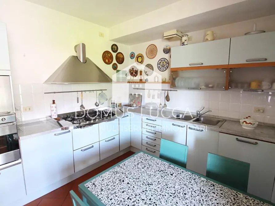 Immagine 27 di Appartamento in vendita  a Lucca