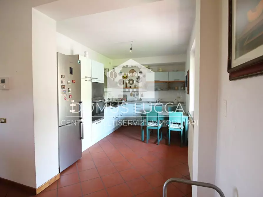 Immagine 26 di Appartamento in vendita  a Lucca