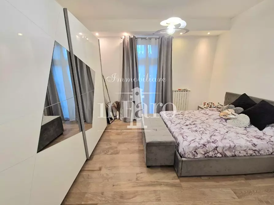 Immagine 9 di Appartamento in vendita  a Campi Bisenzio