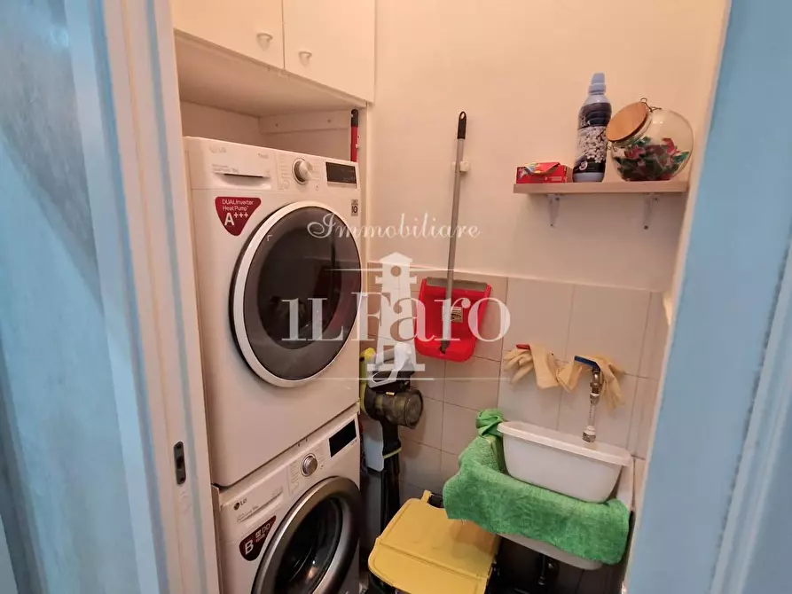 Immagine 7 di Appartamento in vendita  a Campi Bisenzio