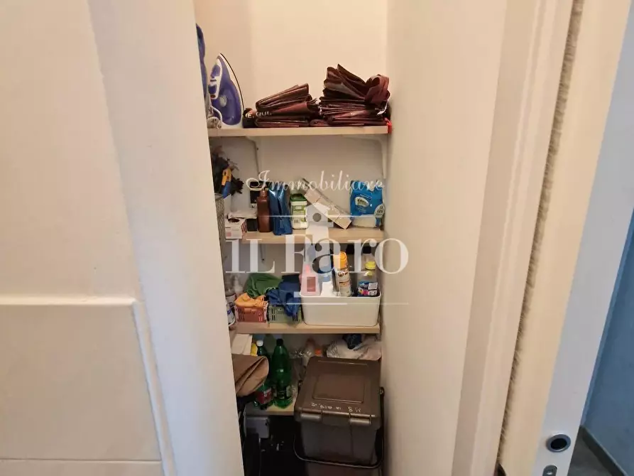 Immagine 6 di Appartamento in vendita  a Campi Bisenzio