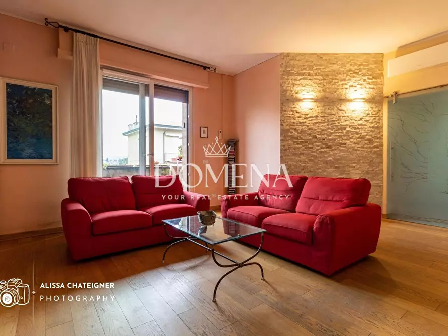 Immagine 3 di Appartamento in vendita  a Siena