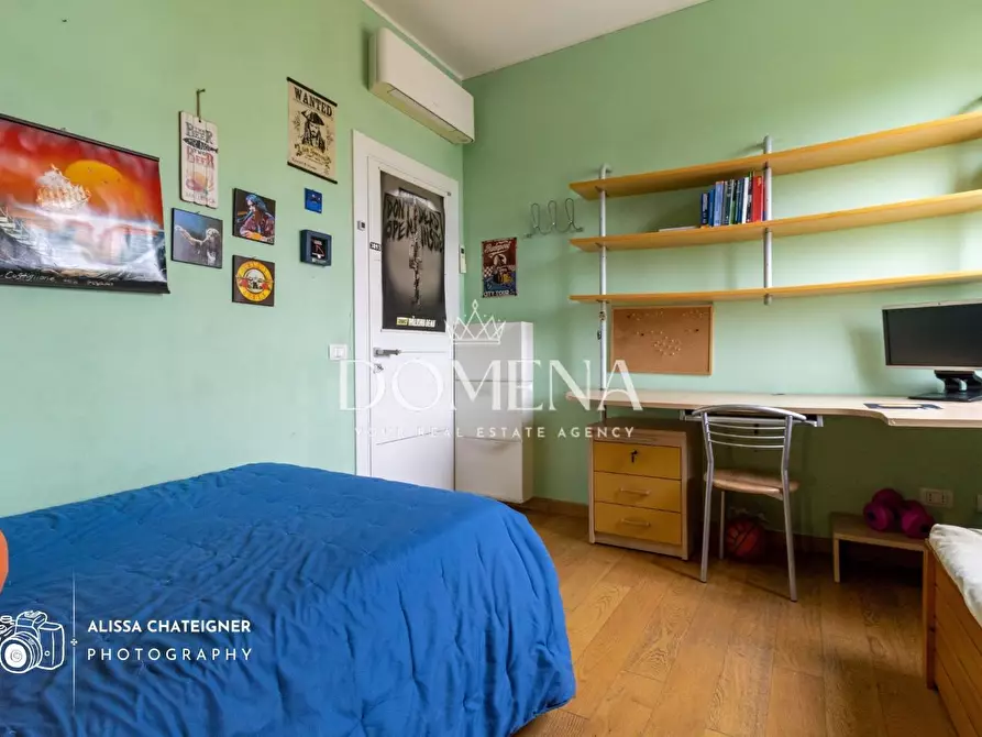 Immagine 17 di Appartamento in vendita  a Siena