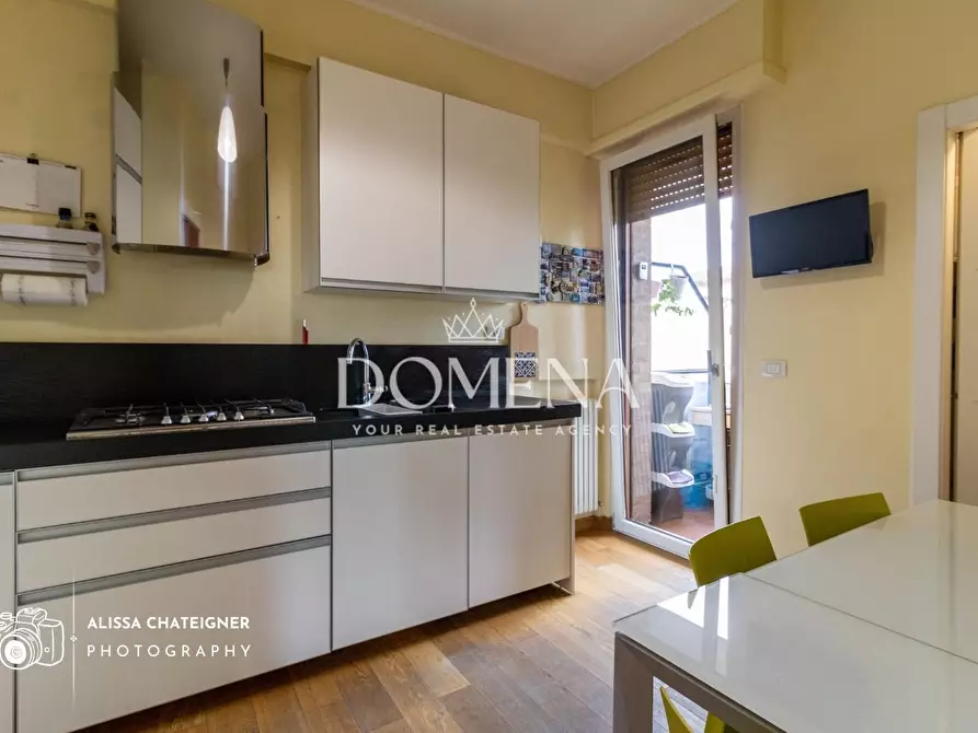 Immagine 10 di Appartamento in vendita  a Siena