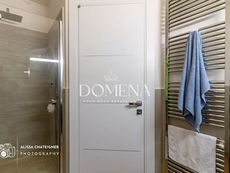 Immagine 33 di Appartamento in vendita  a Siena