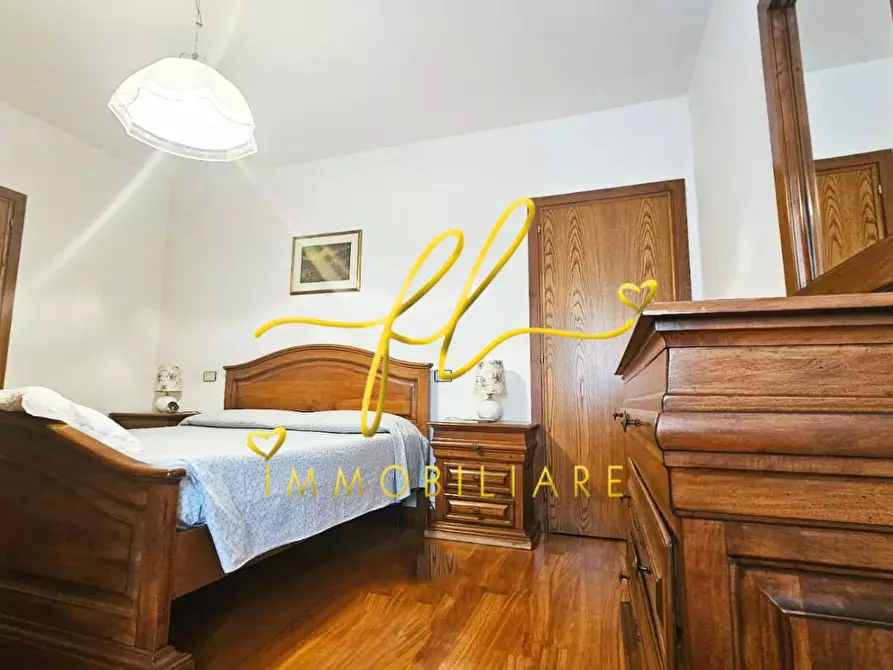 Immagine 7 di Casa bifamiliare in vendita  a Rosignano Marittimo