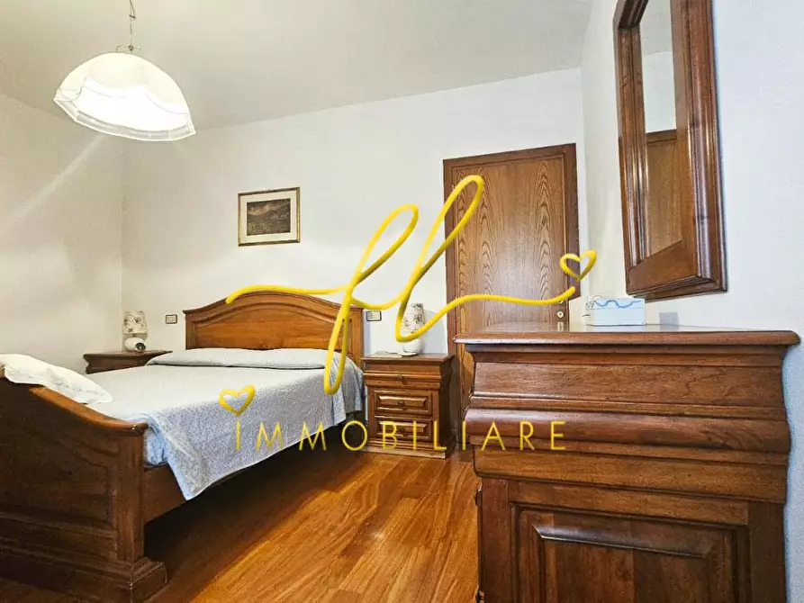 Immagine 9 di Casa bifamiliare in vendita  a Rosignano Marittimo