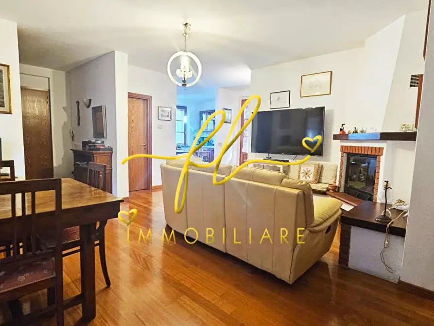 Immagine 3 di Casa bifamiliare in vendita  a Rosignano Marittimo