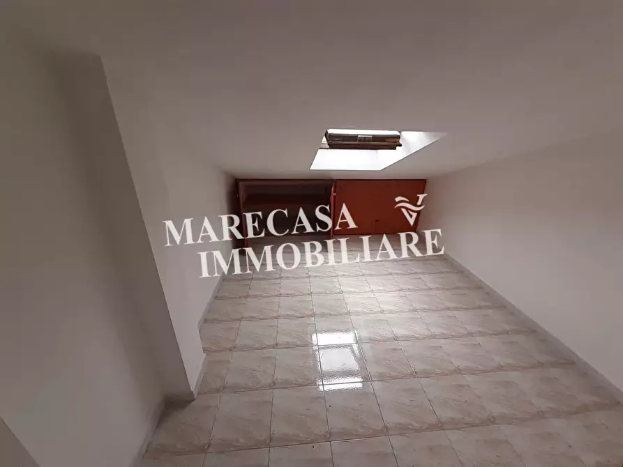 Immagine 13 di Appartamento in vendita  a Sarzana