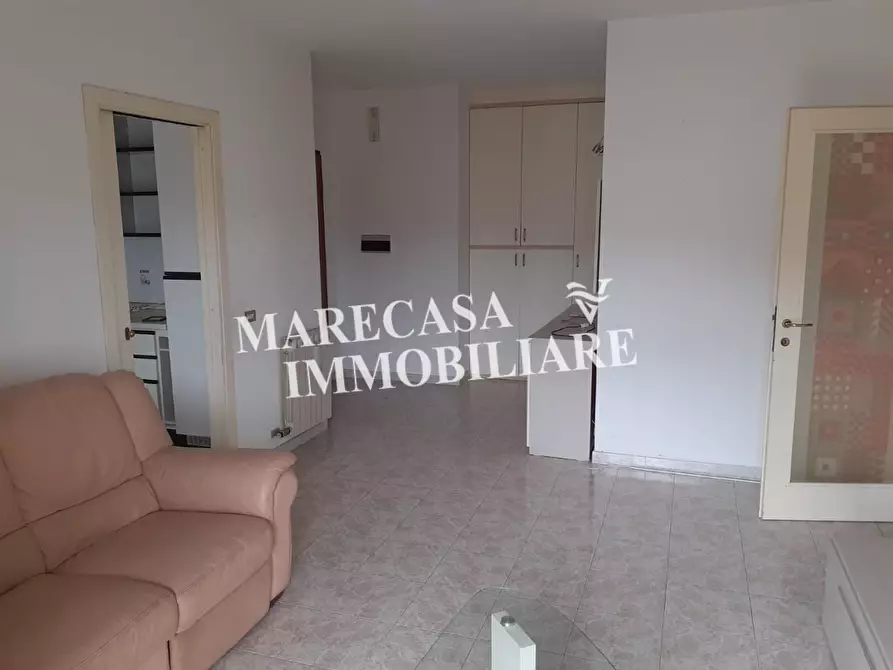 Immagine 2 di Appartamento in vendita  a Sarzana