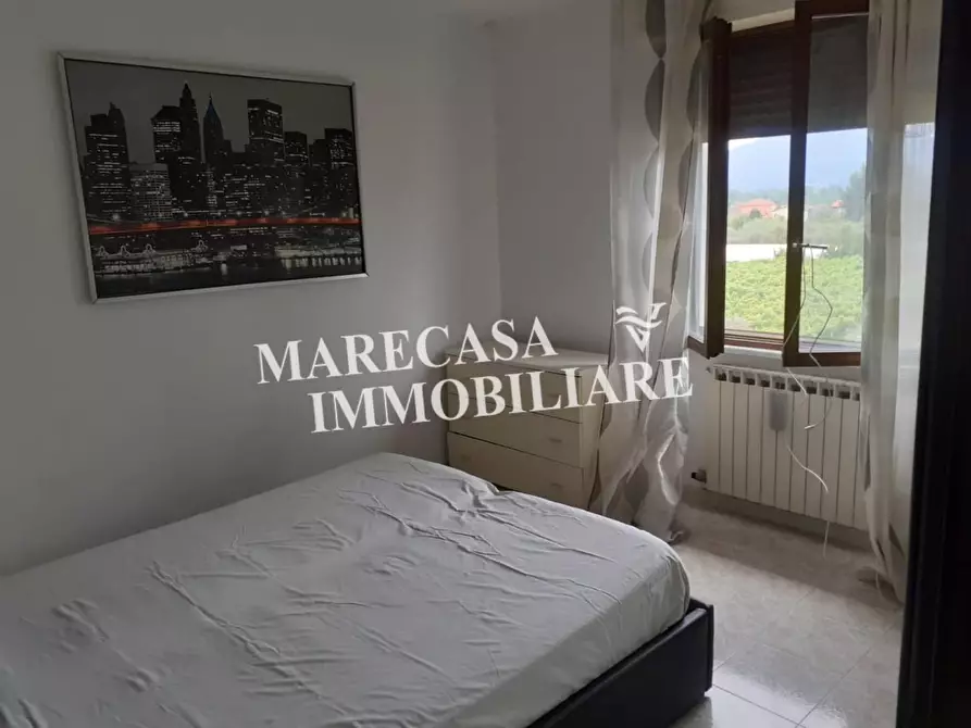 Immagine 6 di Appartamento in vendita  a Sarzana