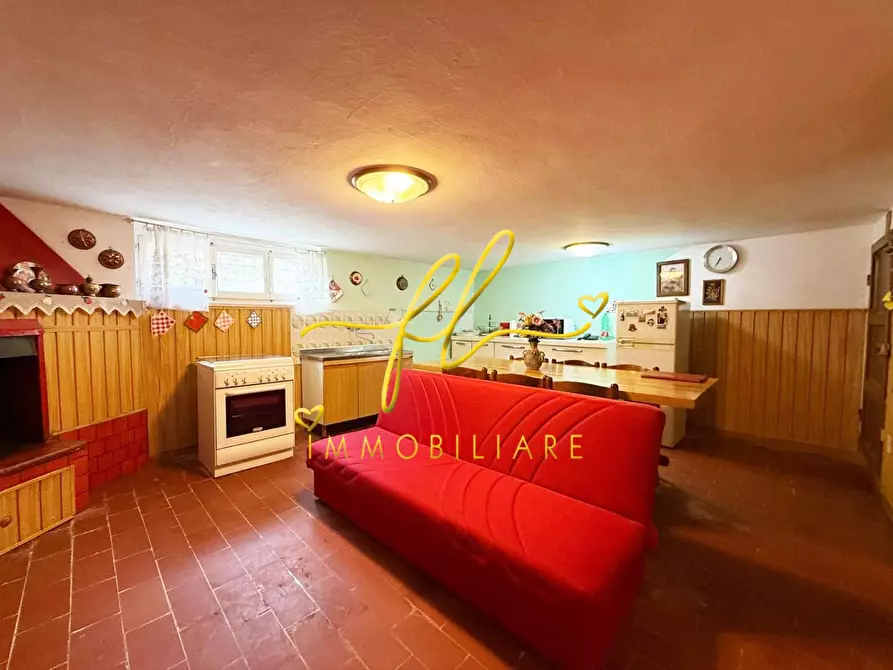 Immagine 23 di Appartamento in vendita  a Cecina