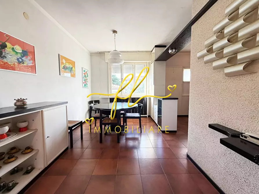 Immagine 5 di Appartamento in vendita  a Cecina