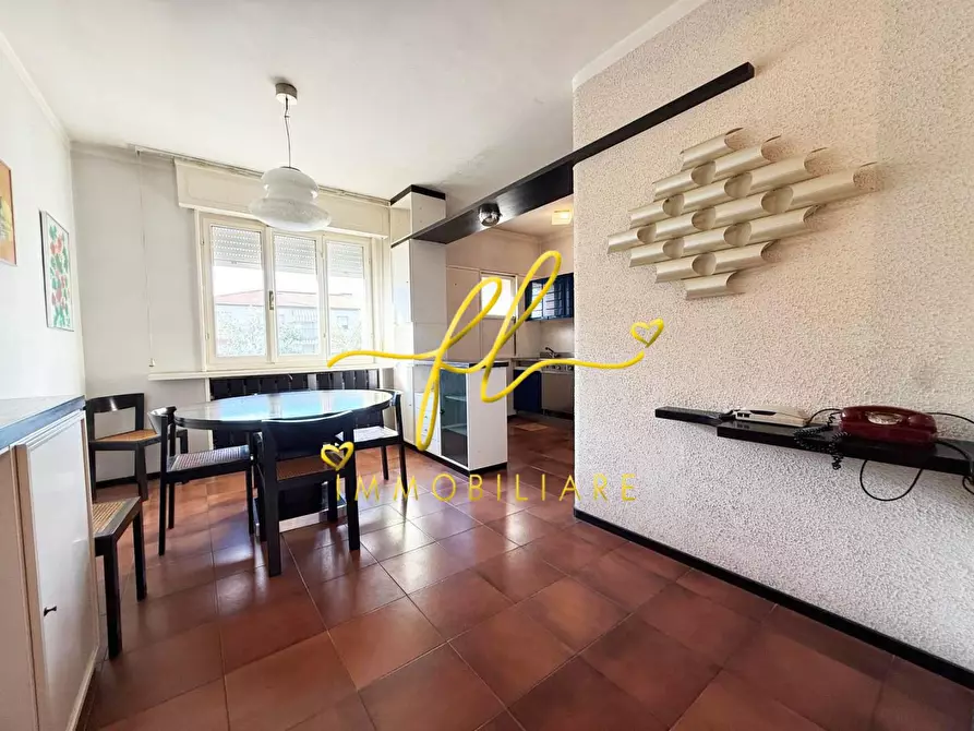 Immagine 6 di Appartamento in vendita  a Cecina