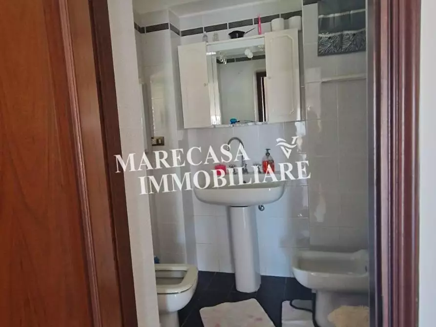 Immagine 25 di Terratetto in vendita  a Massa