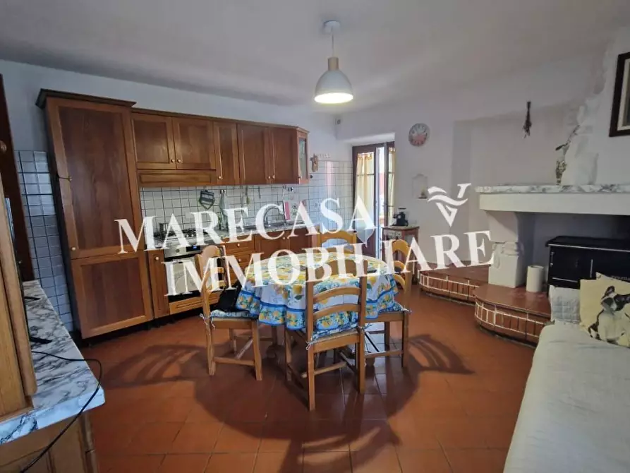 Immagine 3 di Terratetto in vendita  a Massa