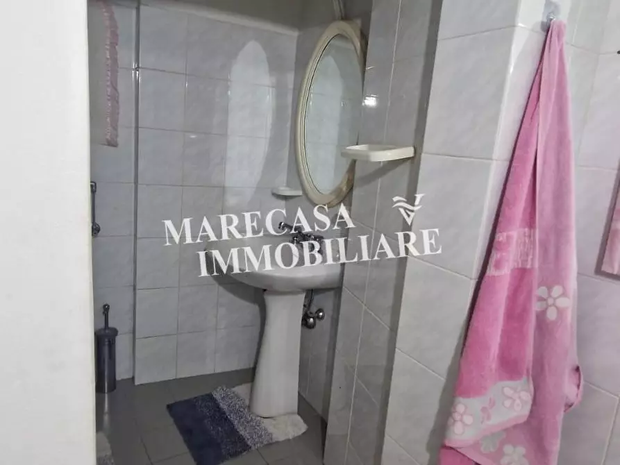 Immagine 19 di Terratetto in vendita  a Massa