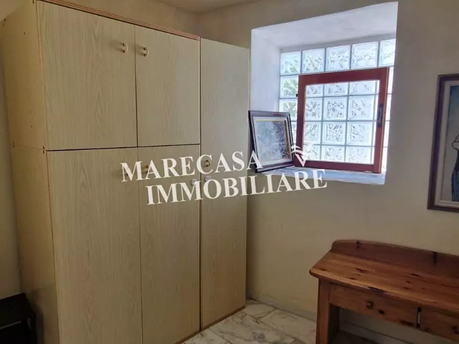 Immagine 15 di Terratetto in vendita  a Massa