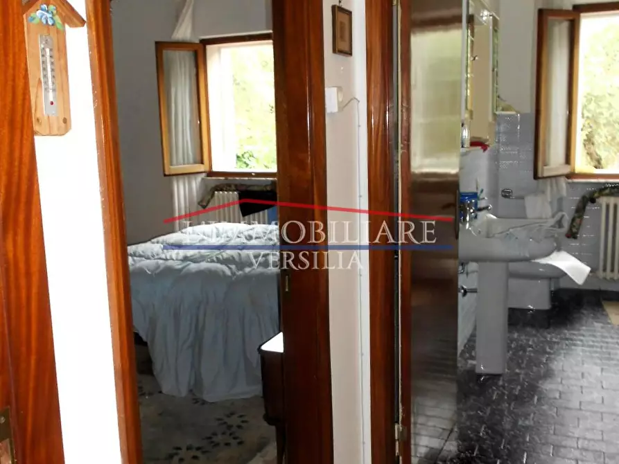 Immagine 16 di Casa bifamiliare in vendita  a Massa