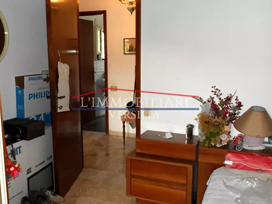Immagine 23 di Casa bifamiliare in vendita  a Massa