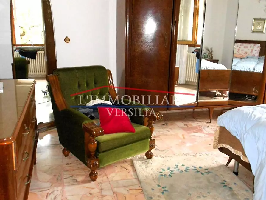 Immagine 17 di Casa bifamiliare in vendita  a Massa