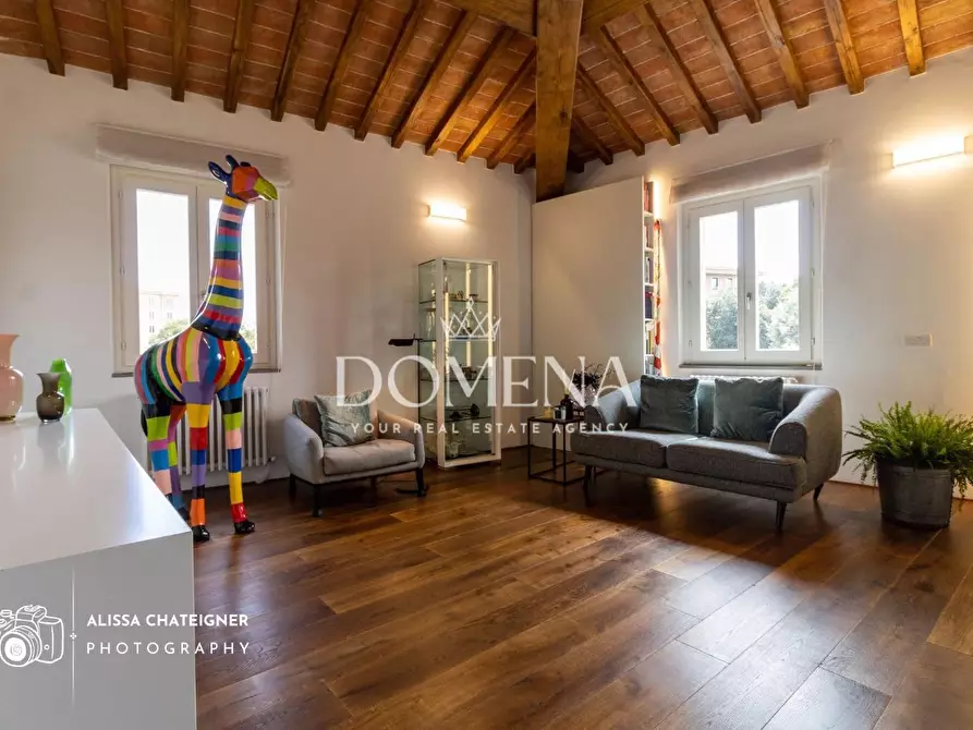 Immagine 1 di Appartamento in vendita  a Siena