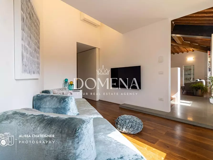 Immagine 10 di Appartamento in vendita  a Siena