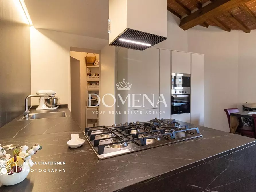 Immagine 41 di Appartamento in vendita  a Siena