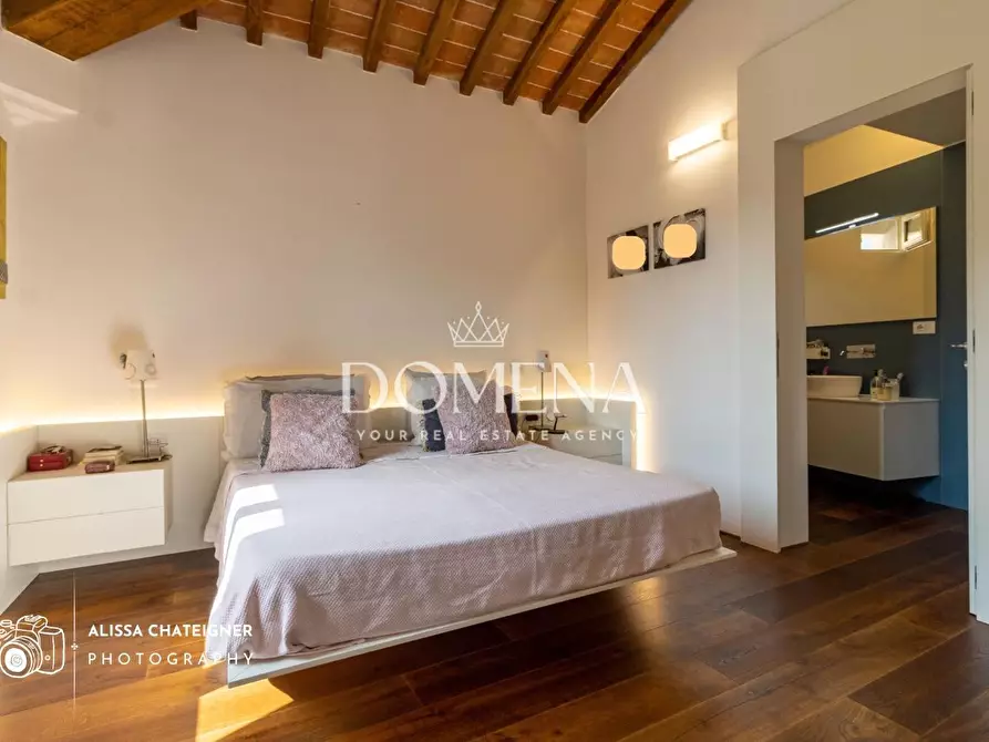 Immagine 15 di Appartamento in vendita  a Siena