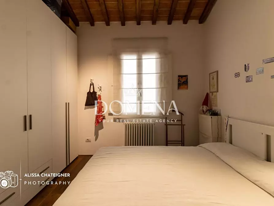 Immagine 26 di Appartamento in vendita  a Siena