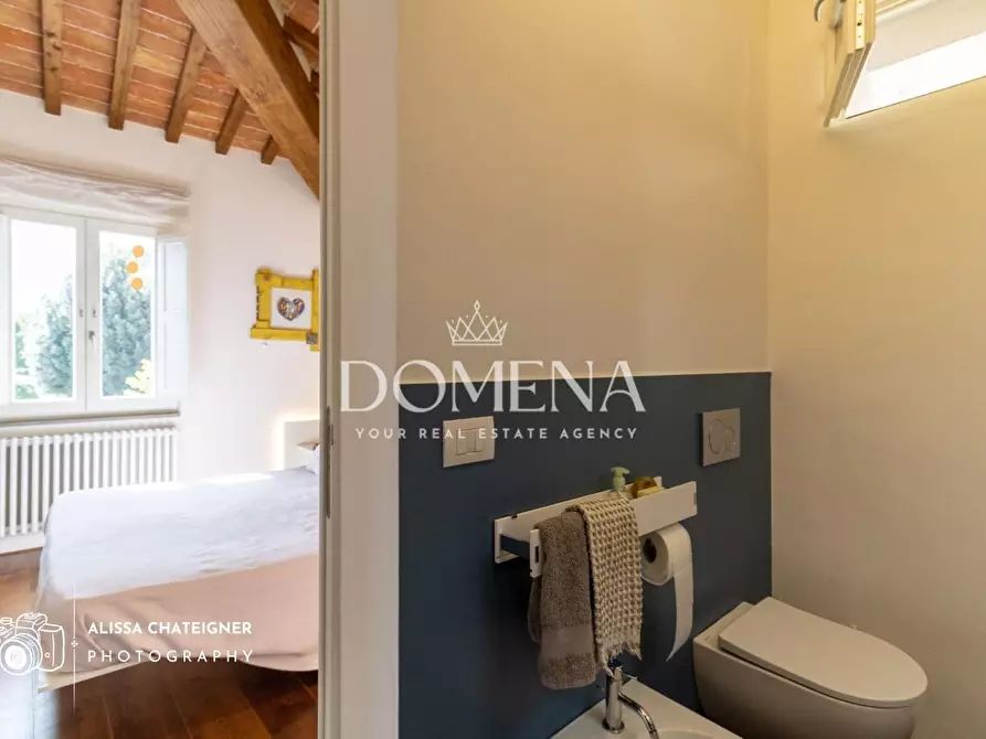 Immagine 16 di Appartamento in vendita  a Siena